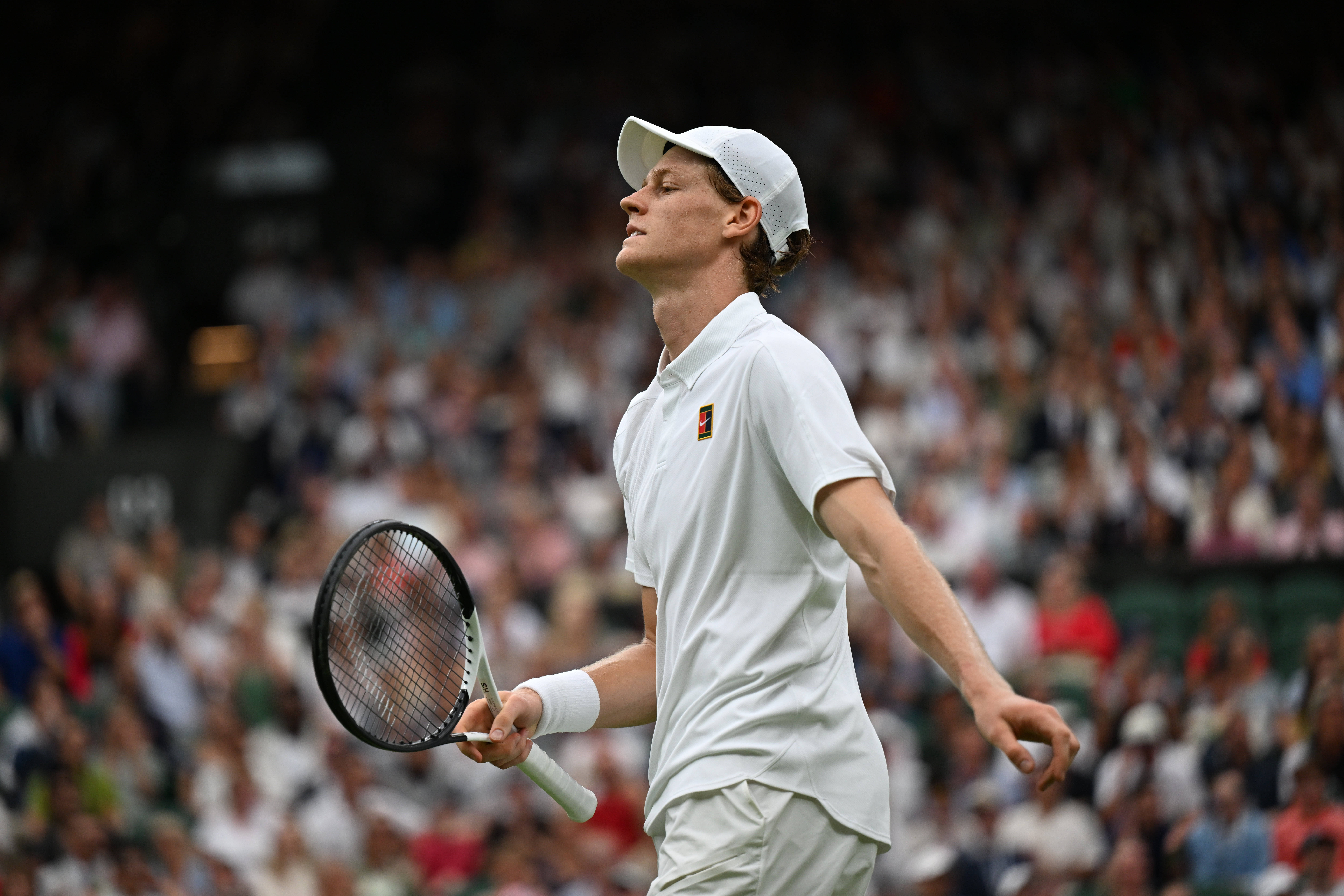 澳网完胜温网,辛纳关键制胜 澳网完胜温网,辛纳关键制胜